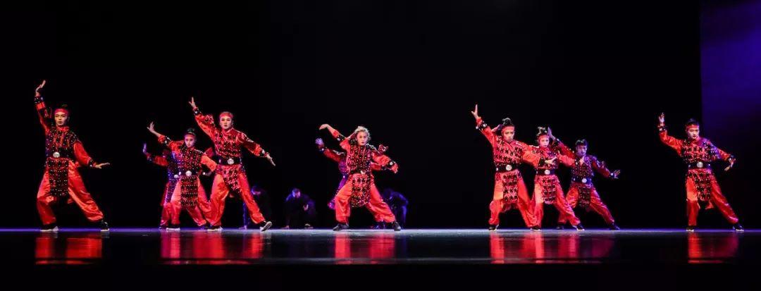 “第二届全国街舞创作作品展演”及“首届粤港澳大湾区街舞青年交流会”将于11月中旬在广州隆重举办
