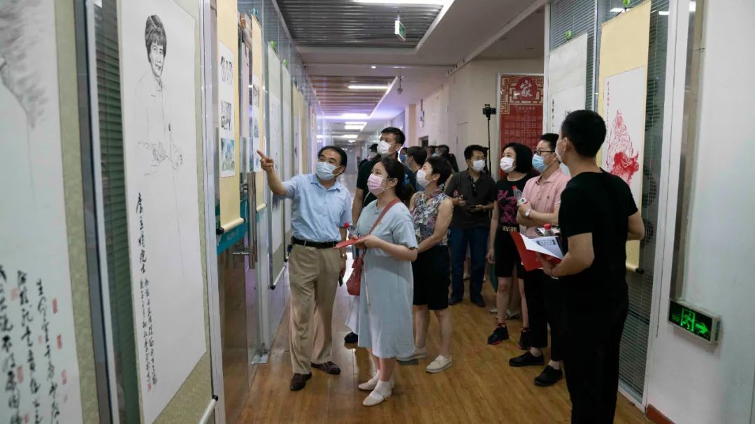 中国舞协党总支组织党员干部赴中华家风馆开展 “弘扬优良家风” 主题党日活动
